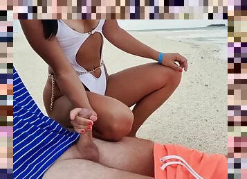 Handjob with cumshot on public beach Maldives 4K