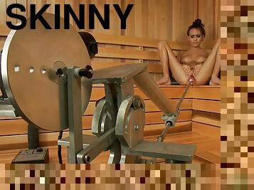 Slim solo beauty fucks machine in sauna