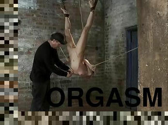 orgasmo, sadomasoquismo, atada, fetichista, masivo, brutal, bondage, morena, chillona