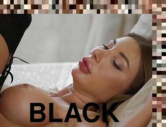 Brunette babe Marilyn Crystal enjoys interracial sex
