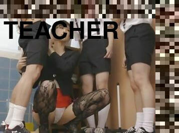Teacher Sucks Student's Dick - Ichika kamihata