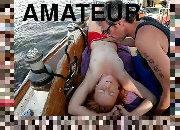 Amateur Redhead Hottie Girl Has Sex on Yacht