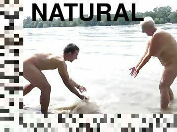Crazy bbw big natural breast mature gets rough public beach fucked by her horny boyfriend