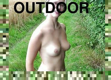 Outdoor-Fick endet mit einem fucking Squirt up