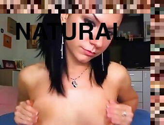 Horny girlfriend loves dildoing her juicy pussy on webcam