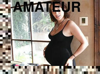 Video of amateur pregnant lady Indica having some naughty fun