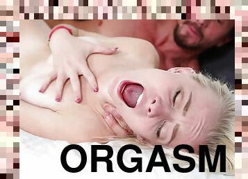 orgasm, tonåring, hardcore, ung18, kåt, blond, petit, erfaren, sugande