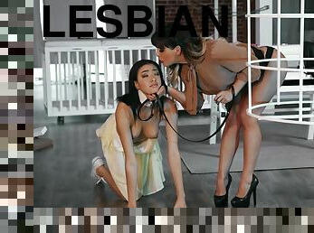 Kinky lesbian sex with a hint of BDSM - Cherie Deville & Scarlett Bloom