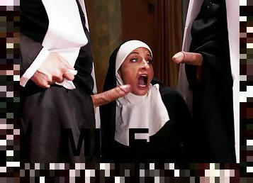 Silvia Saige dresses as a nun loves to eat cum from her lovers