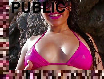 Hot girlfriend Carla Cruz in bikini fucking at the public beach