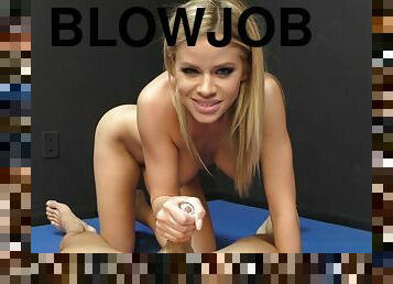 beautiful blonde Jessa Rhodes is the real queen of a blowjob