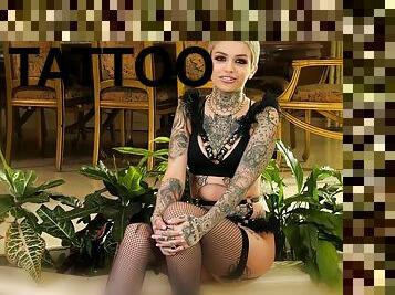Tattooed short haired beauty Leigh Raven backstage interview