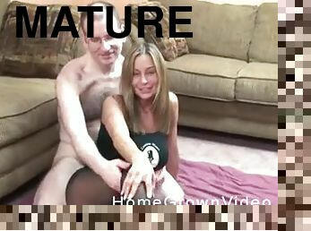 Blonde mature MILF made a sex tape with her nerdy husband