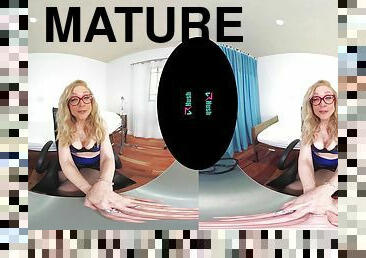 Sex lessons and JOI with mature Nina Hartley