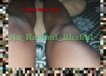 Pooja ki new year ki pehli chudayi