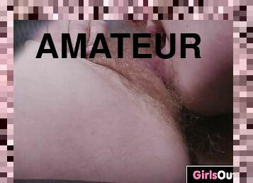 Amateur gals eat out hairy pussies
