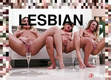 Blair Williams has a blast during a lesbian threesome game