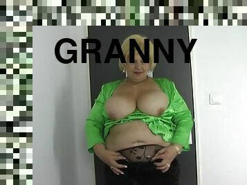 Lydia is a nasty granny who wants to make her pussy pulsate
