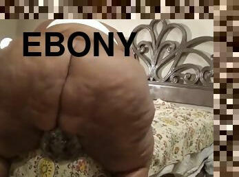 Ebony bbw facesitting