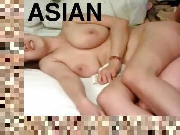 Asian cople fuck in a hotel