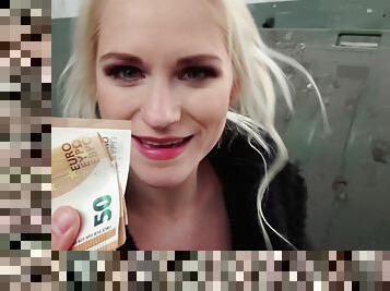 Italian Blonde Loves Public Sex 2 - Erik Everhard