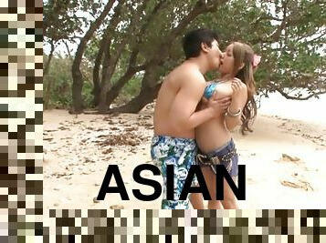 Sweet Asian Riona Kamijyou outdoor on the beach getting fucked