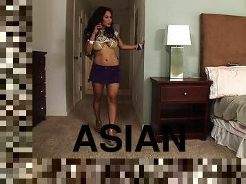 Asian Jessica Bangkok gets banged in miniskirt after blowjob