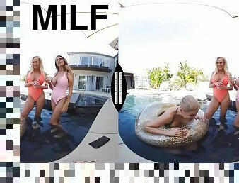 VR rich milfs got time - Vr