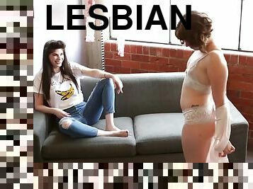 amatööri, lesbo-lesbian, teini, eka-kerta, perä-butt, ruskeaverikkö