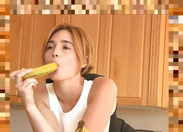 Cute Jodi Inserts A Huge Banana Insider Her Shaved Pussy