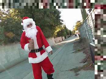 Homeless Santa Fucks Wendie