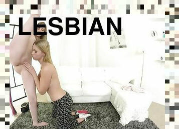 Cute lesbian gymnast gets stretched and pussy licked by her horny girlfriend