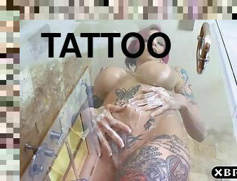 Big tits emo porn star anna bell peaks explosion in the shower