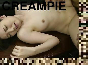 Yukina Shiraishi - First Creampie: The Warm Dripping Cum