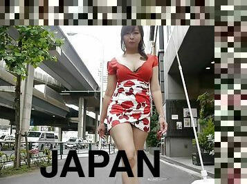 Curvy Japanese broad shows off her body walking around in public