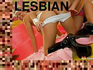 This is a must watch steamy and erotic lesbians scene along two tanned chicks