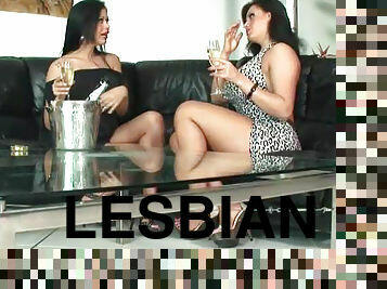 Brazilian Lesbians Scissoring Before Getting Anal Fuck By a Big Dick