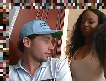 Horny Ebony Fucks The Cable Guy In Interracial Vid