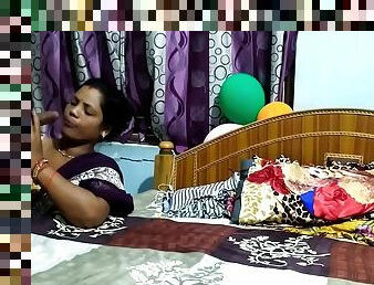 Raipur Wife Urvasi Fucking Hard Pussy In Saree And Sucking His Boyfriends Dick At Home On
