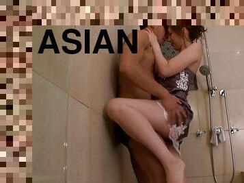 Horny Asian Kaede Fuyutsuki lets a guy fuck her cunt in the bathroom