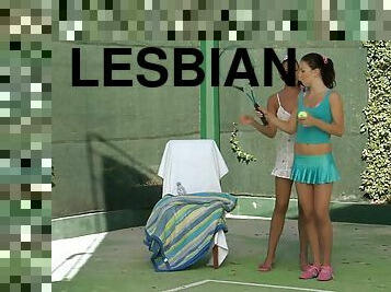 Sporty girlfriends have a lesbian hookup after tennis practice