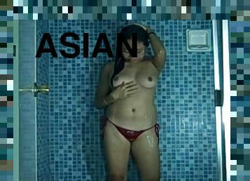 My asian GF nake in shower
