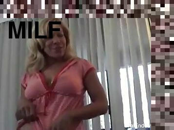 Kimmie morr hot milf suck and fuck her best friend