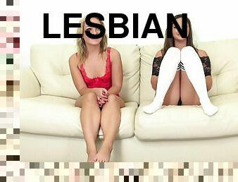 pillu-pussy, lesbo-lesbian, lelu, sormettaminen, pitkät-sukat, alusasut, luonnollinen