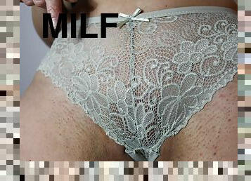 masturbare-masturbation, pasarica, milf, facut-acasa, neamt, masaj, cu-degetelul, maurdara, chilotei, sperma