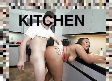 Mimi Curvaceous wows a white boy with her sexy kitchen antics