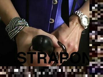 Strapon 2