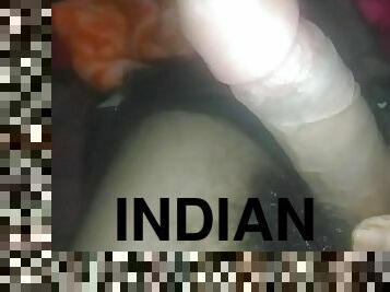 Daci Indian boy alone home so playing handjob and masterbating 