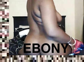 Sexy Ebony Webcam Speads the Pussy Wide Open