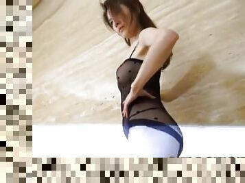 Taiwanese Babe Sexy Dancing